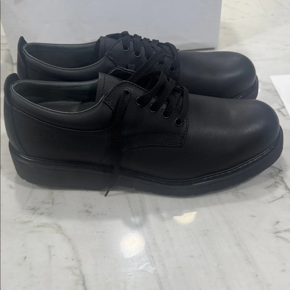 Footonic  oil resistant , non marking Black Leather Mens Athletic size 12 E3